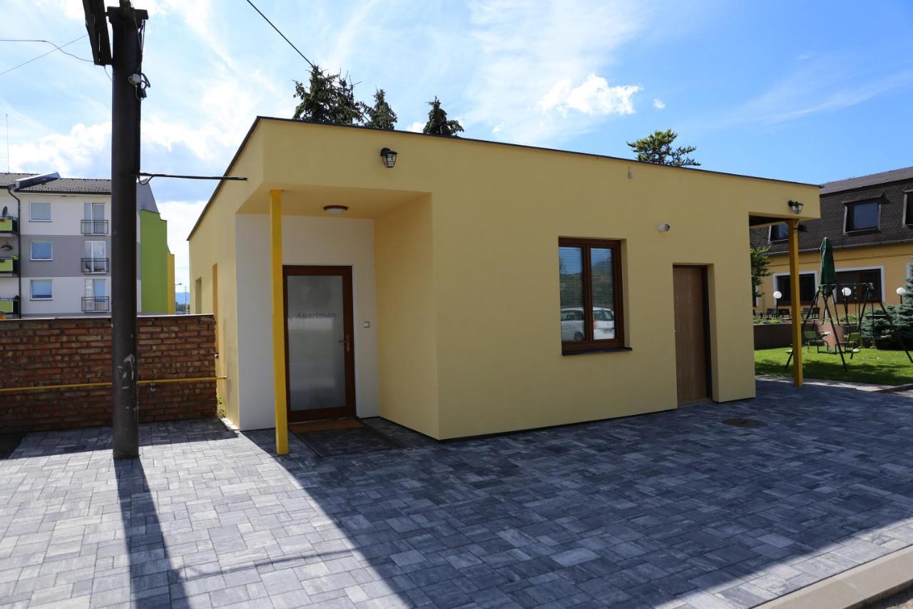 Bešeňová Penzion Agrothermal מראה חיצוני תמונה